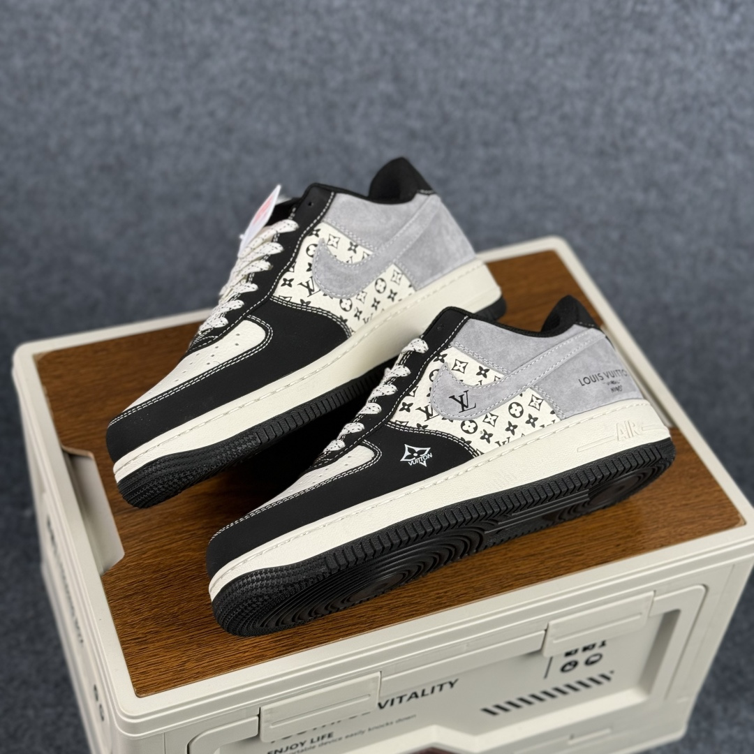 260- Nike Air Force 1'07 Low 黑白灰配色 空军一号低帮休闲板鞋 KG6699-F28-Chinese UA Cheap High Quatity Brand Clothes Bags handbags Sneakers wholesale wholesaler seller from China Factory suppliers Fashion Clothing Shoes best Quality Beautiful Price 260- Nike Air Force 1'07 Low 黑白灰配色 空军一号低帮休闲板鞋 KG6699-F28