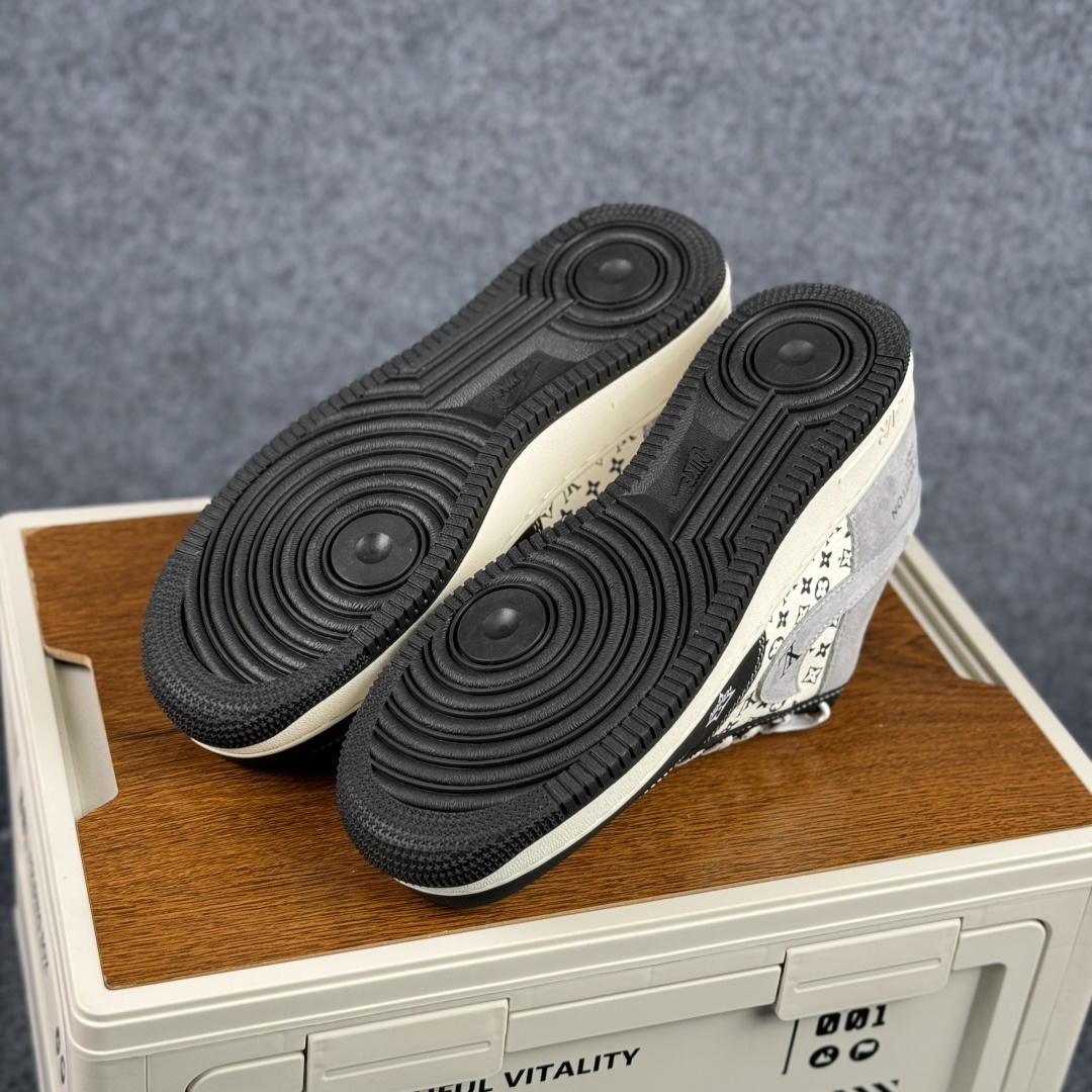260- Nike Air Force 1'07 Low 黑白灰配色 空军一号低帮休闲板鞋 KG6699-F28-Chinese UA Cheap High Quatity Brand Clothes Bags handbags Sneakers wholesale wholesaler seller from China Factory suppliers Fashion Clothing Shoes best Quality Beautiful Price 260- Nike Air Force 1'07 Low 黑白灰配色 空军一号低帮休闲板鞋 KG6699-F28