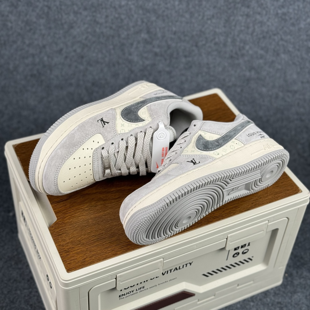 260 Nike Air Force 1 Low x LV联名款|CX5050-Y46-Chinese UA Cheap High Quatity Brand Clothes Bags handbags Sneakers wholesale wholesaler seller from China Factory suppliers Fashion Clothing Shoes best Quality Beautiful Price 260 Nike Air Force 1 Low x LV联名款|CX5050-Y46