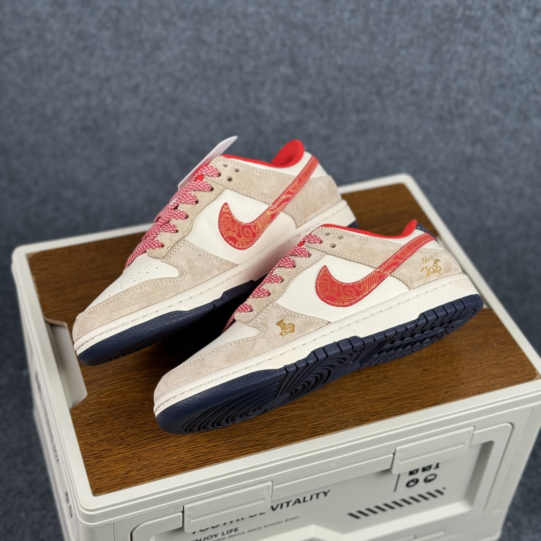 280 Nike Dunk Low 2026 丙午马年限定款 LX1988-814-Chinese UA Cheap High Quatity Brand Clothes Bags handbags Sneakers wholesale wholesaler seller from China Factory suppliers Fashion Clothing Shoes best Quality Beautiful Price 280 Nike Dunk Low 2026 丙午马年限定款 LX1988-814