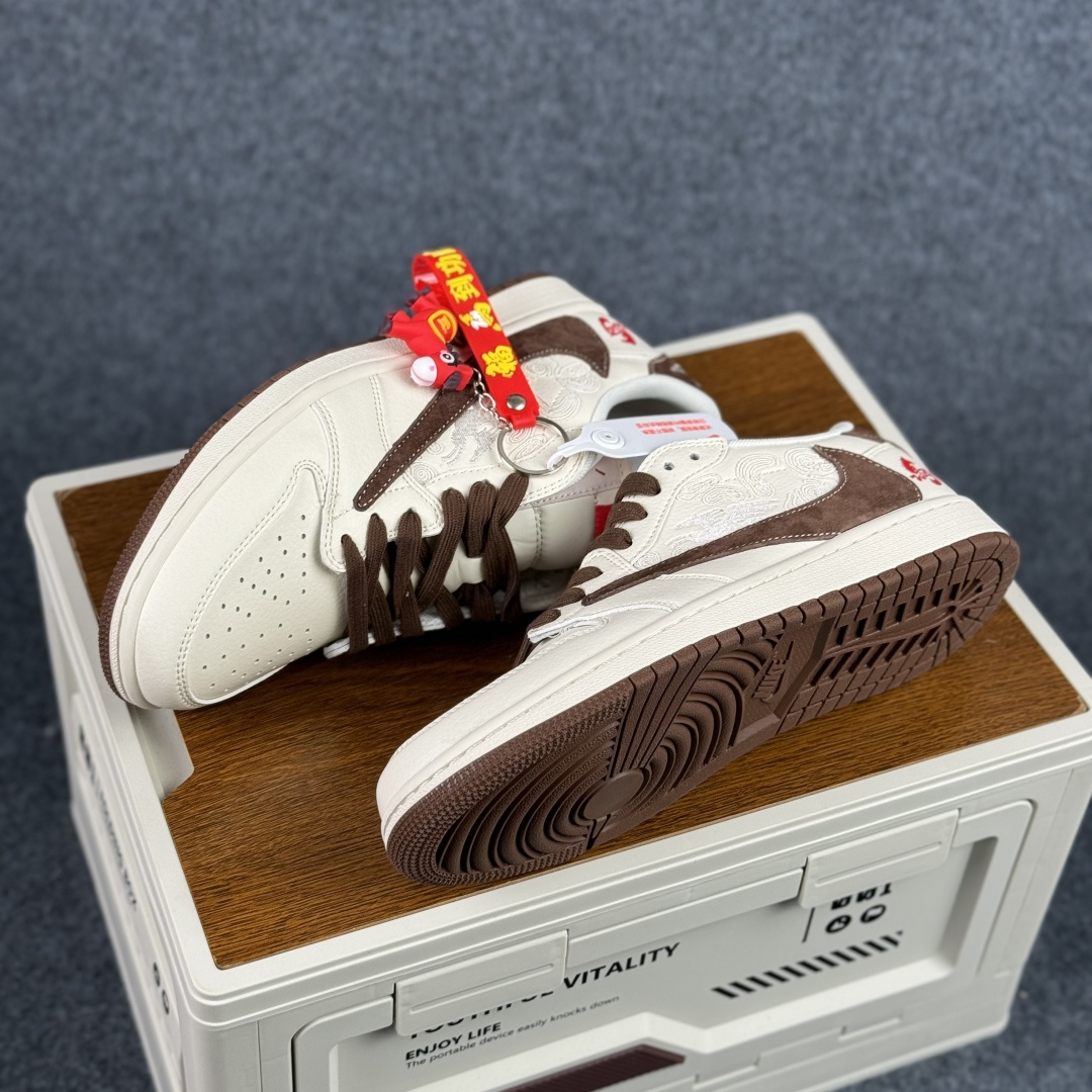 280 Air Jordan 1 Low 2026 马年 限定款 JY6988-141