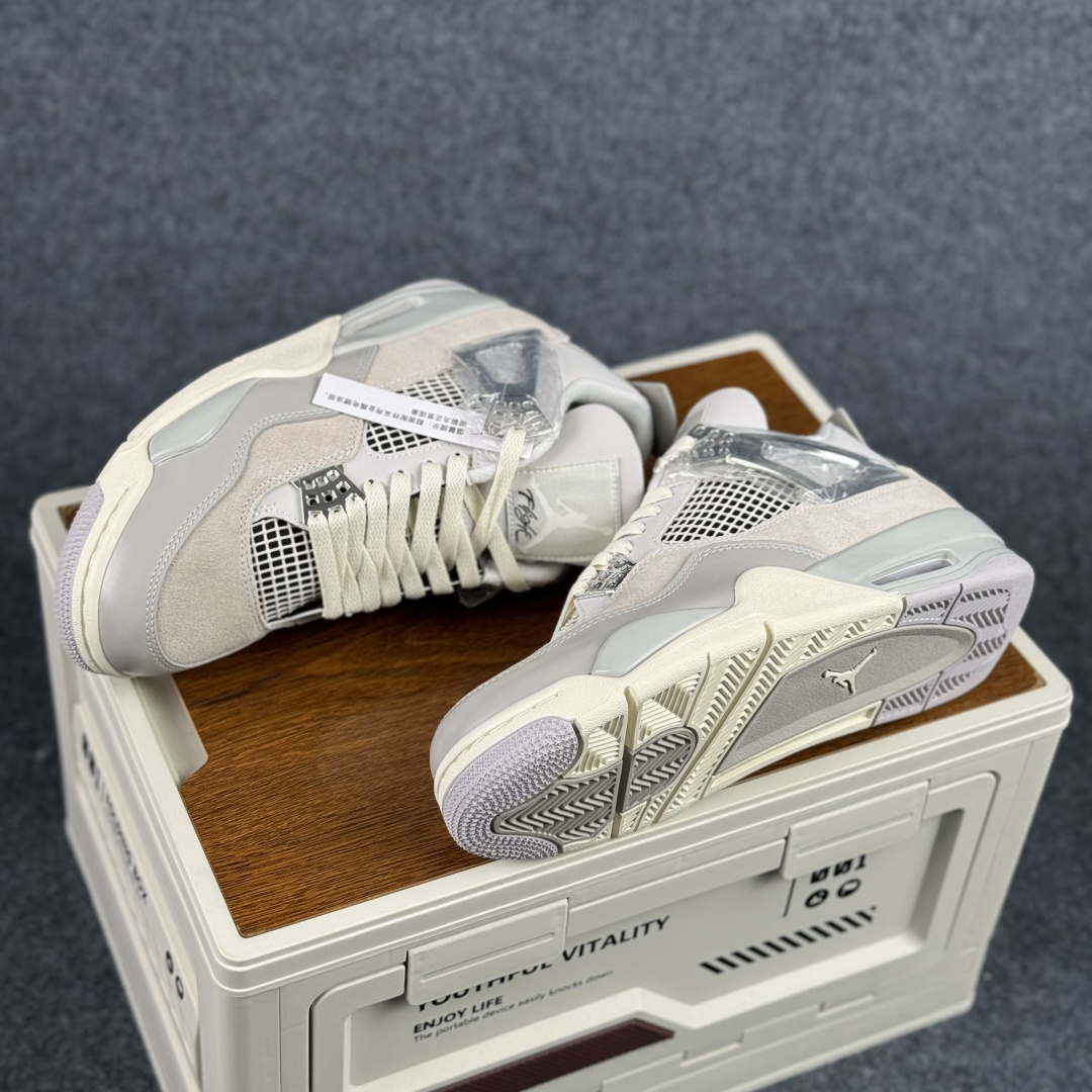 300 W版 Air Jordan AJ4 ”Metallic Gold” 银扣灰色 乔丹AJ4代中帮复古休闲篮球鞋 AQ9129-001