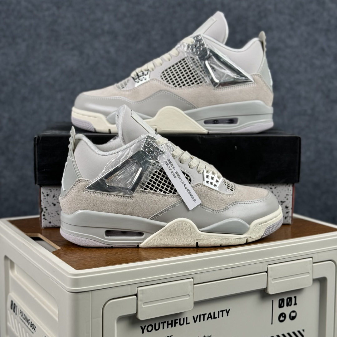 300 W版 Air Jordan AJ4 ”Metallic Gold” 银扣灰色 乔丹AJ4代中帮复古休闲篮球鞋 AQ9129-001