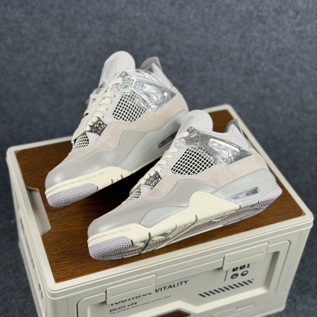 300 W版 Air Jordan AJ4 ”Metallic Gold” 银扣灰色 乔丹AJ4代中帮复古休闲篮球鞋 AQ9129-001