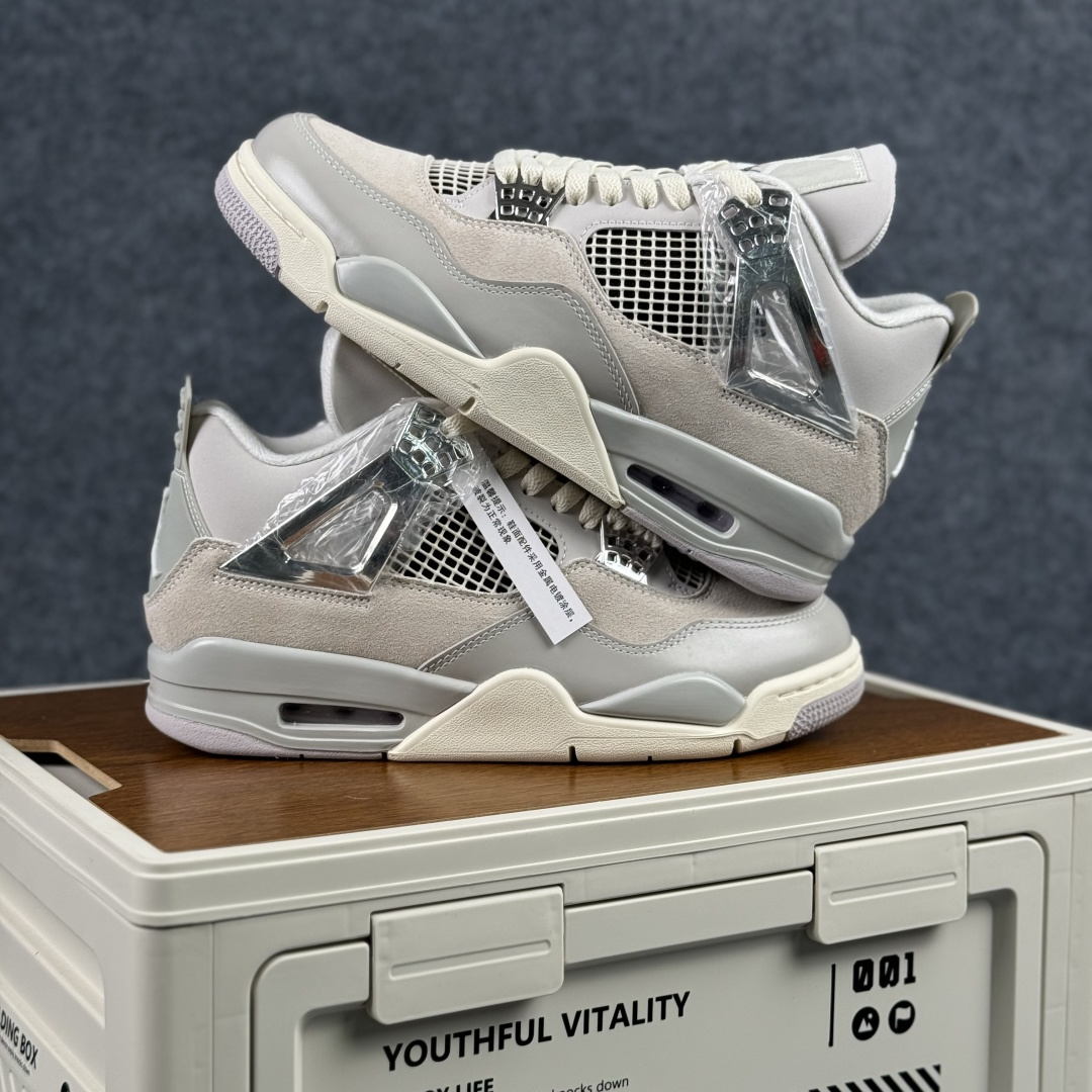 300 W版 Air Jordan AJ4 ”Metallic Gold” 银扣灰色 乔丹AJ4代中帮复古休闲篮球鞋 AQ9129-001