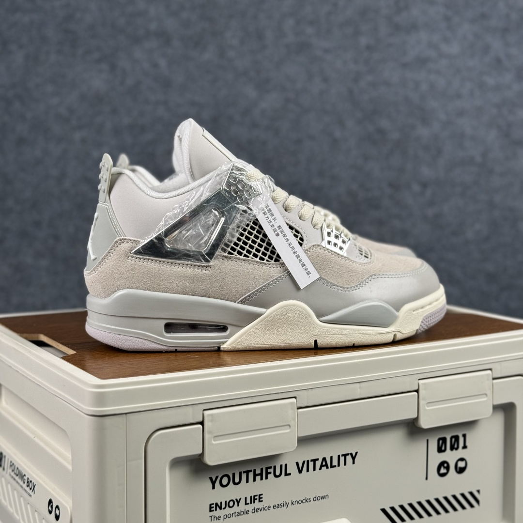 300 W版 Air Jordan AJ4 ”Metallic Gold” 银扣灰色 乔丹AJ4代中帮复古休闲篮球鞋 AQ9129-001