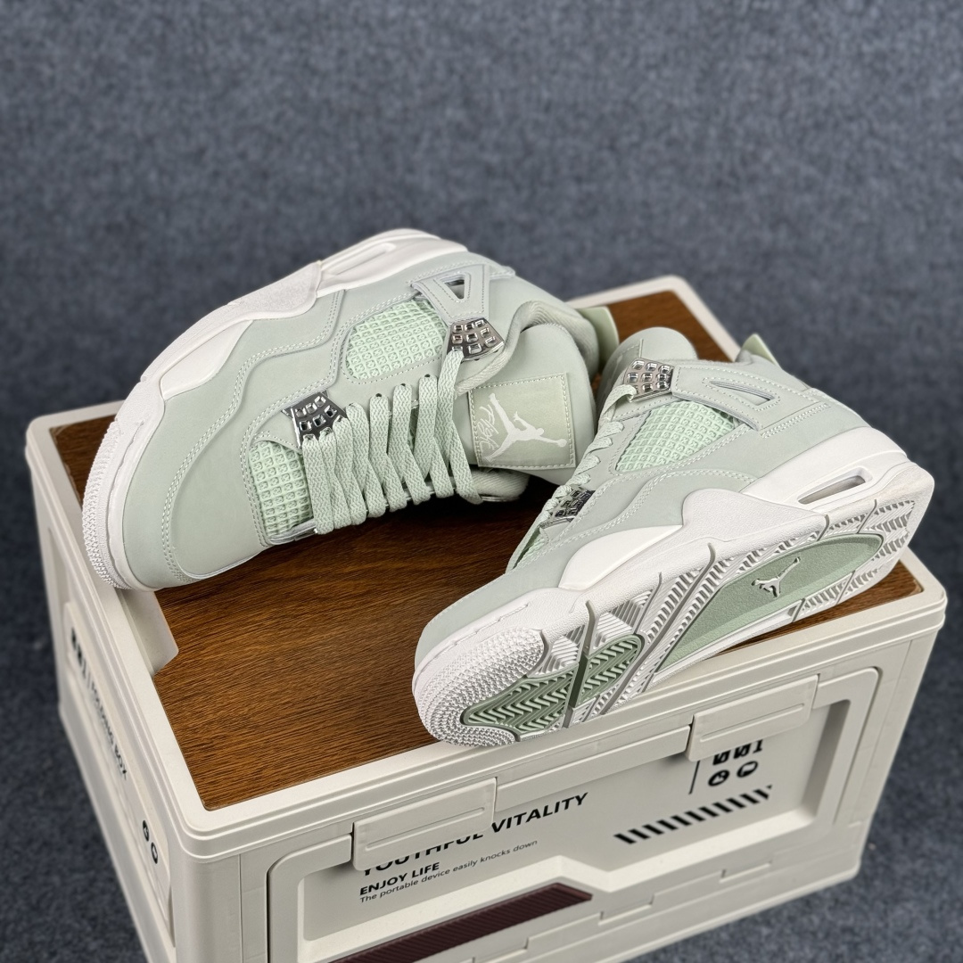 300 W版 Air Jordan AJ4 ”Metallic Gold” 薄荷绿 乔丹AJ4代中帮复古休闲篮球鞋 HV0823-003