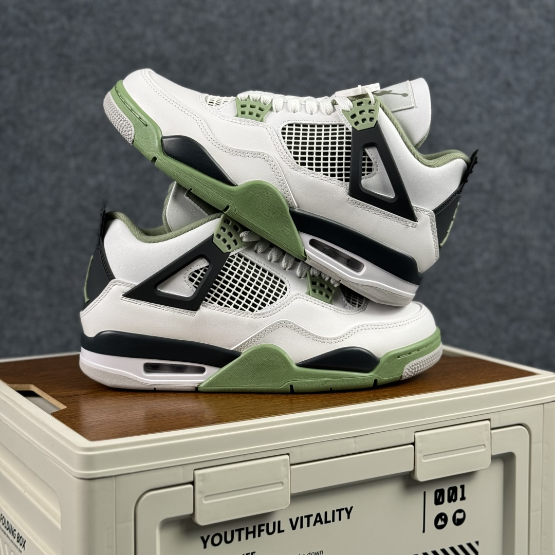 300 W版 Air Jordan AJ4 ”Metallic Gold” 鼠尾草 乔丹AJ4代中帮复古休闲篮球鞋 AQ9129-103