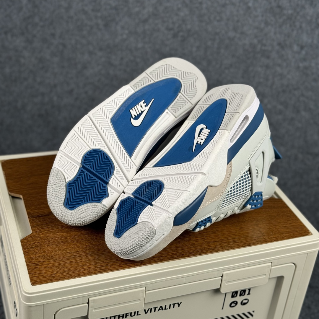 300 W版 Air Jordan AJ4 ”Metallic Gold” 白蓝 乔丹AJ4代中帮复古休闲篮球鞋 FV5029-141-Chinese UA Cheap High Quatity Brand Clothes Bags handbags Sneakers wholesale wholesaler seller from China Factory suppliers Fashion Clothing Shoes best Quality Beautiful Price 300 W版 Air Jordan AJ4 ”Metallic Gold” 白蓝 乔丹AJ4代中帮复古休闲篮球鞋 FV5029-141