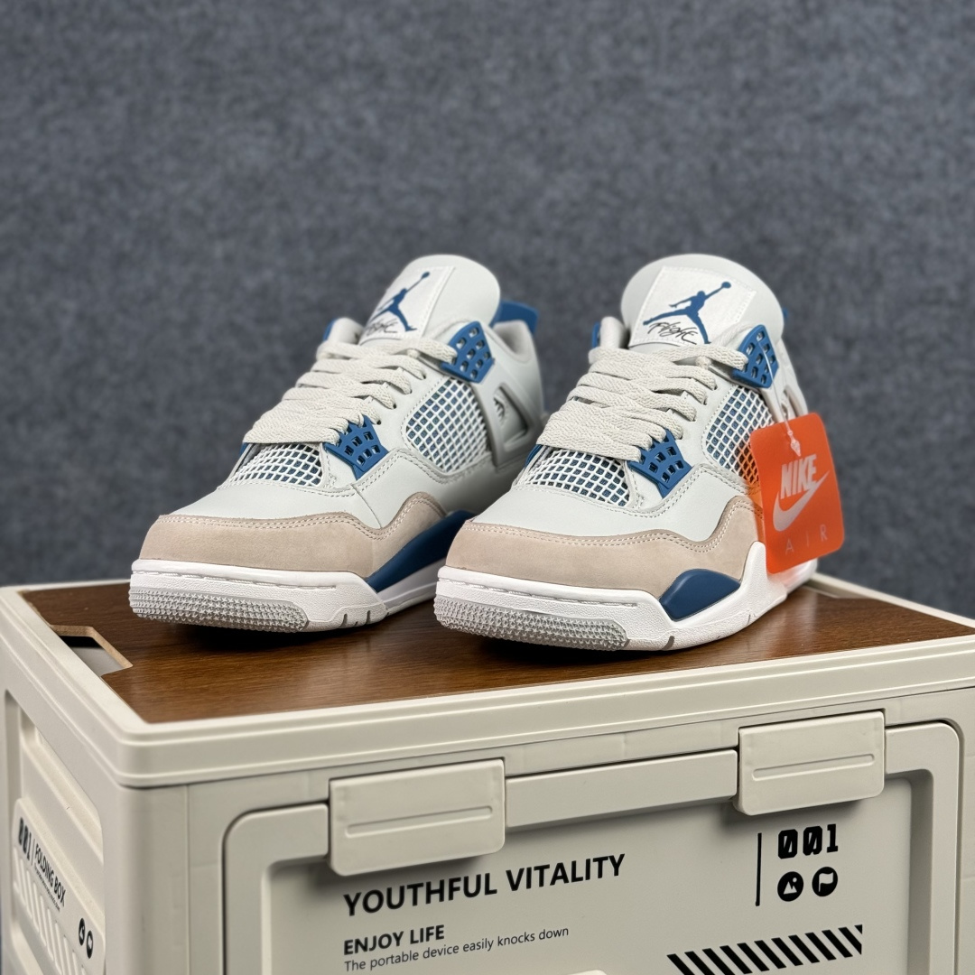 300 W版 Air Jordan AJ4 ”Metallic Gold” 白蓝 乔丹AJ4代中帮复古休闲篮球鞋 FV5029-141-Chinese UA Cheap High Quatity Brand Clothes Bags handbags Sneakers wholesale wholesaler seller from China Factory suppliers Fashion Clothing Shoes best Quality Beautiful Price 300 W版 Air Jordan AJ4 ”Metallic Gold” 白蓝 乔丹AJ4代中帮复古休闲篮球鞋 FV5029-141
