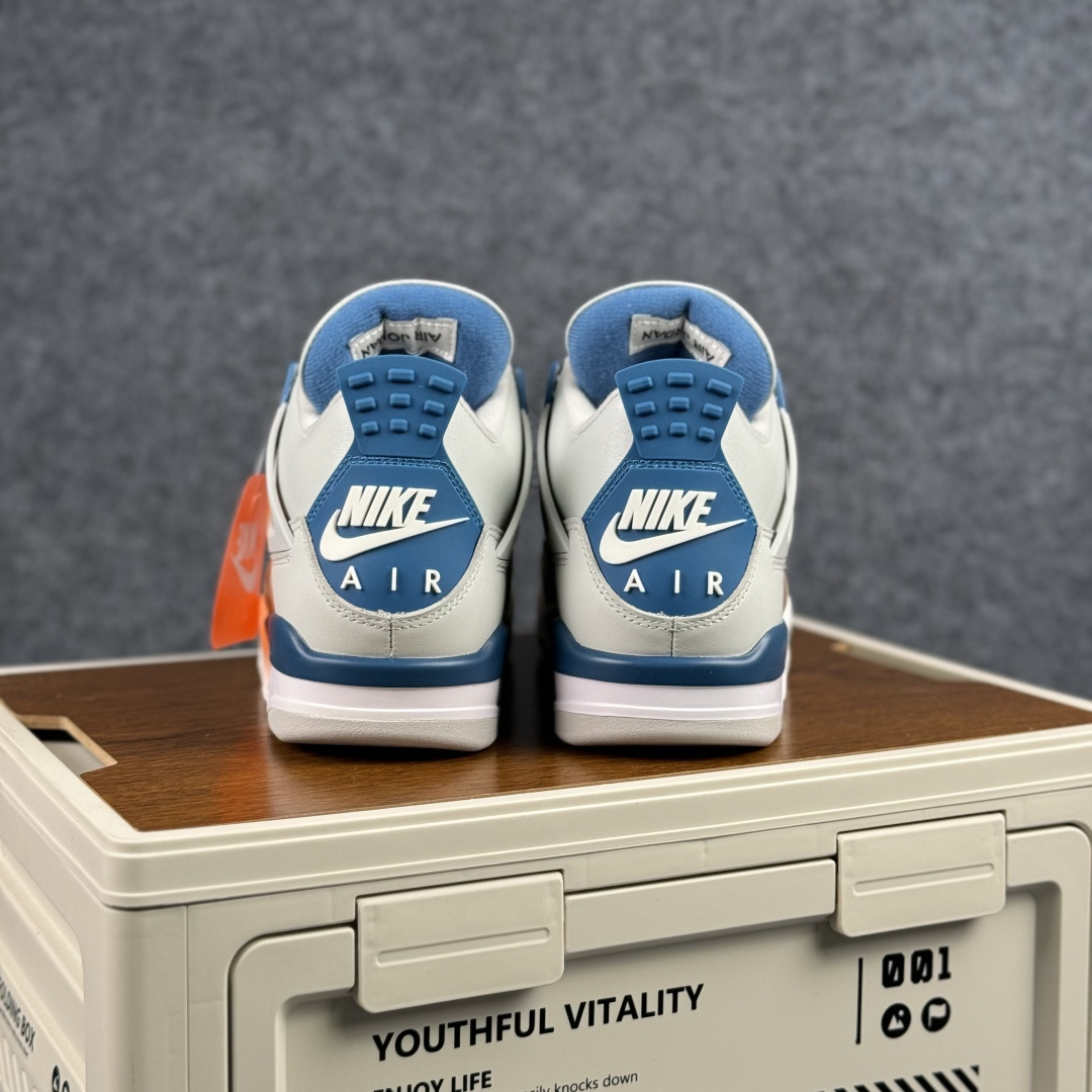 300 W版 Air Jordan AJ4 ”Metallic Gold” 白蓝 乔丹AJ4代中帮复古休闲篮球鞋 FV5029-141-Chinese UA Cheap High Quatity Brand Clothes Bags handbags Sneakers wholesale wholesaler seller from China Factory suppliers Fashion Clothing Shoes best Quality Beautiful Price 300 W版 Air Jordan AJ4 ”Metallic Gold” 白蓝 乔丹AJ4代中帮复古休闲篮球鞋 FV5029-141
