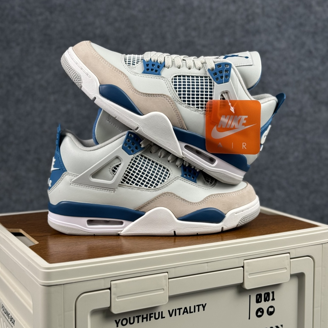 300 W版 Air Jordan AJ4 ”Metallic Gold” 白蓝 乔丹AJ4代中帮复古休闲篮球鞋 FV5029-141-Chinese UA Cheap High Quatity Brand Clothes Bags handbags Sneakers wholesale wholesaler seller from China Factory suppliers Fashion Clothing Shoes best Quality Beautiful Price 300 W版 Air Jordan AJ4 ”Metallic Gold” 白蓝 乔丹AJ4代中帮复古休闲篮球鞋 FV5029-141