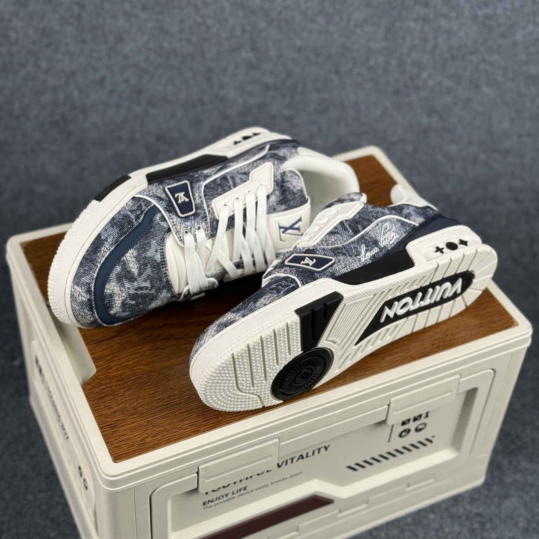 420 广奢高端货 LOUIS VUITTON 路易威登 LV Trainer 板鞋-Chinese UA Cheap High Quatity Brand Clothes Bags handbags Sneakers wholesale wholesaler seller from China Factory suppliers Fashion Clothing Shoes best Quality Beautiful Price 420 广奢高端货 LOUIS VUITTON 路易威登 LV Trainer 板鞋