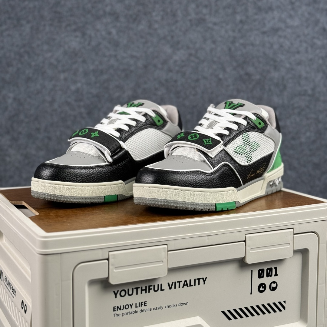 420 广奢高端货 LOUIS VUITTON 路易威登 LV Trainer 板鞋