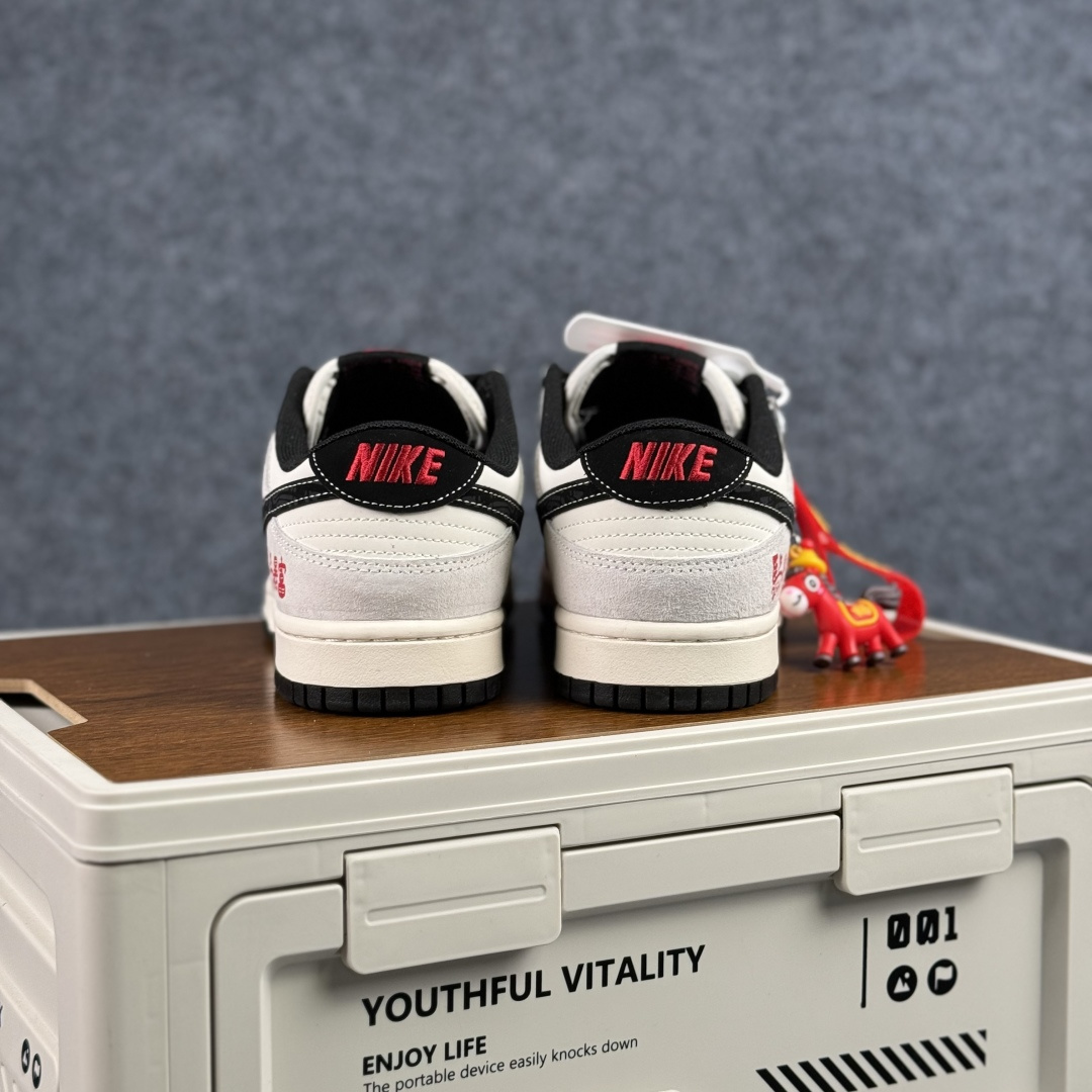 280 NIKE DUNK SB LOW 全新配色 马年限定 ZH2598-803-Chinese UA Cheap High Quatity Brand Clothes Bags handbags Sneakers wholesale wholesaler seller from China Factory suppliers Fashion Clothing Shoes best Quality Beautiful Price 280 NIKE DUNK SB LOW 全新配色 马年限定 ZH2598-803
