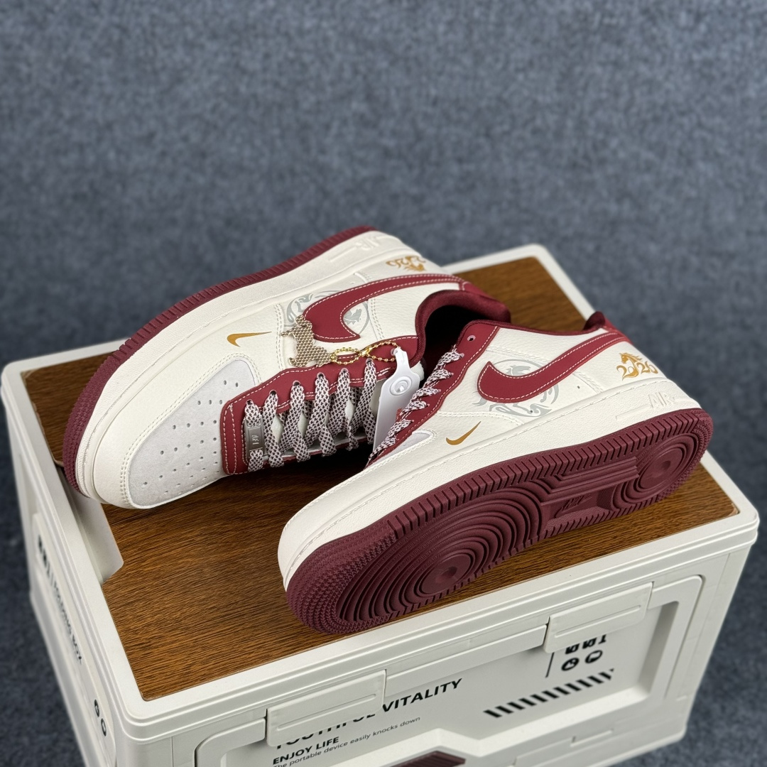 260 Nike Air Force 1 Low 2026 丙午马年限定款 XT6998-105-Chinese UA Cheap High Quatity Brand Clothes Bags handbags Sneakers wholesale wholesaler seller from China Factory suppliers Fashion Clothing Shoes best Quality Beautiful Price 260 Nike Air Force 1 Low 2026 丙午马年限定款 XT6998-105
