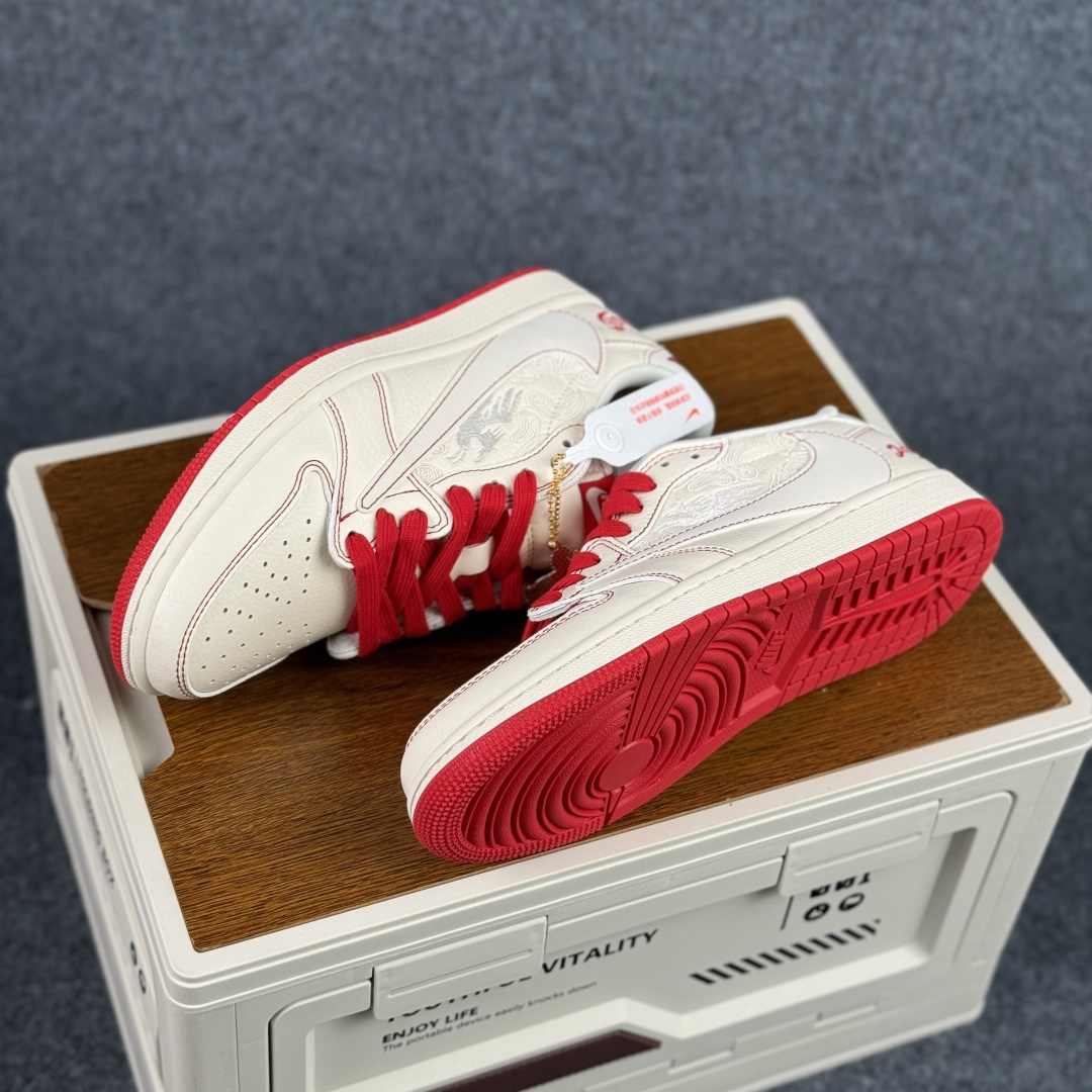 280 Air Jordan 1 Low 2026 马年 限定款 以 2026 丙午马年为核心主题 XT6998-159-Chinese UA Cheap High Quatity Brand Clothes Bags handbags Sneakers wholesale wholesaler seller from China Factory suppliers Fashion Clothing Shoes best Quality Beautiful Price 280 Air Jordan 1 Low 2026 马年 限定款 以 2026 丙午马年为核心主题 XT6998-159