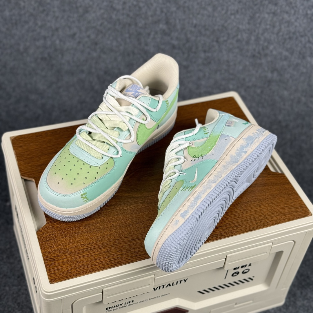 260 Nike Air Force 1'07 Low 手绘涂鸦 薄荷漫绘 空军一号低帮休闲板鞋 DB3301-919-Chinese UA Cheap High Quatity Brand Clothes Bags handbags Sneakers wholesale wholesaler seller from China Factory suppliers Fashion Clothing Shoes best Quality Beautiful Price 260 Nike Air Force 1'07 Low 手绘涂鸦 薄荷漫绘 空军一号低帮休闲板鞋 DB3301-919