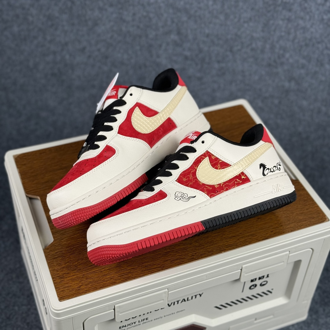 260 Nike Air Force 1'07 Low 红白撞色 空军一号低帮休闲板鞋 JP2026-156-Chinese UA Cheap High Quatity Brand Clothes Bags handbags Sneakers wholesale wholesaler seller from China Factory suppliers Fashion Clothing Shoes best Quality Beautiful Price 260 Nike Air Force 1'07 Low 红白撞色 空军一号低帮休闲板鞋 JP2026-156