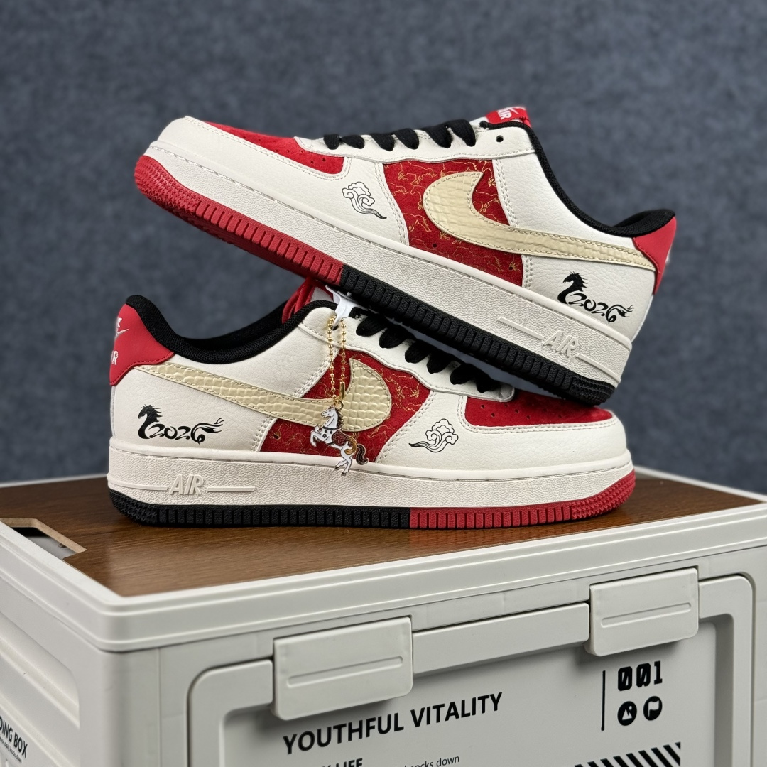 260 Nike Air Force 1'07 Low 红白撞色 空军一号低帮休闲板鞋 JP2026-156-Chinese UA Cheap High Quatity Brand Clothes Bags handbags Sneakers wholesale wholesaler seller from China Factory suppliers Fashion Clothing Shoes best Quality Beautiful Price 260 Nike Air Force 1'07 Low 红白撞色 空军一号低帮休闲板鞋 JP2026-156