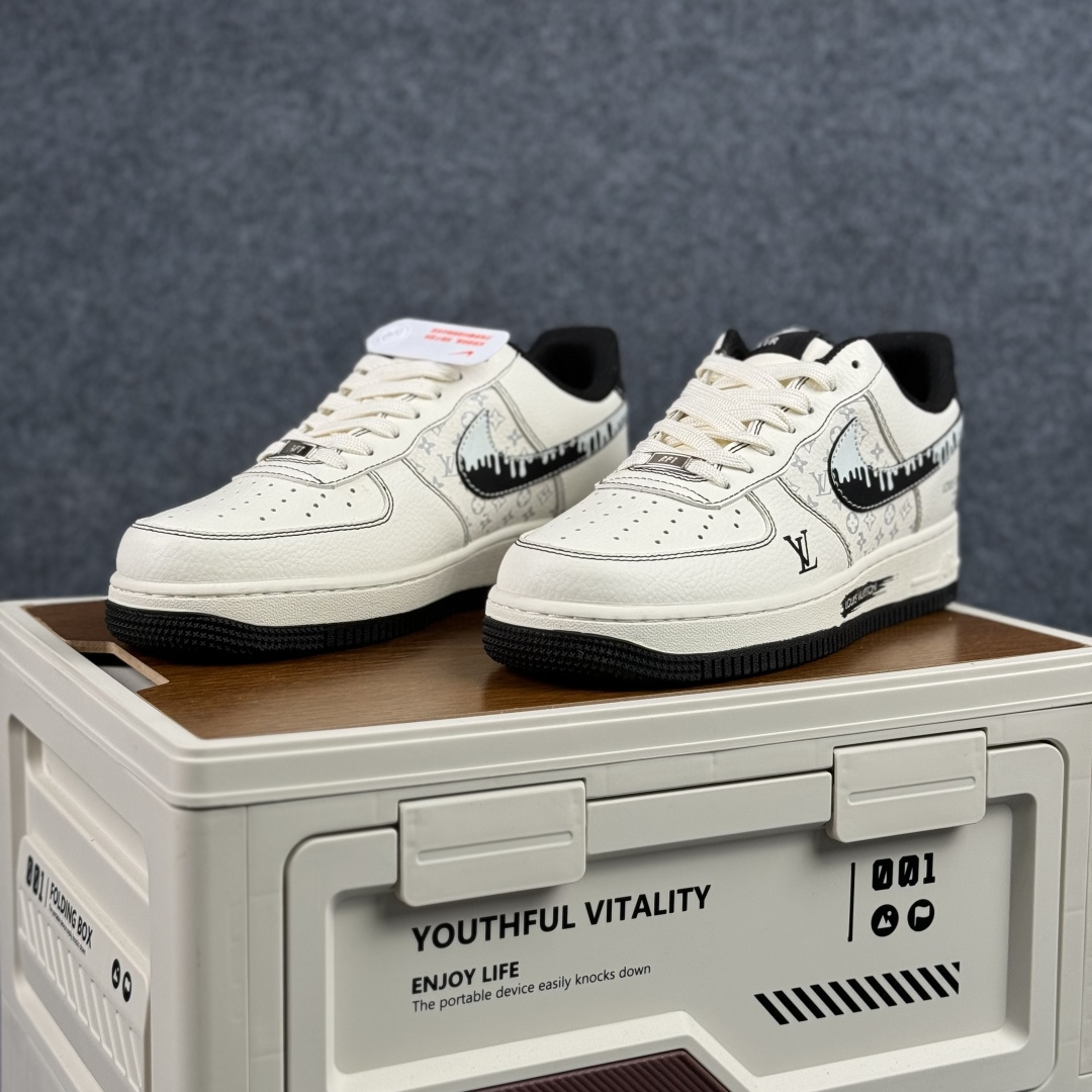 260 Nike Air Force 1'07 Low 经典白黑配色 空军一号低帮休闲板鞋 KG6699-F31-Chinese UA Cheap High Quatity Brand Clothes Bags handbags Sneakers wholesale wholesaler seller from China Factory suppliers Fashion Clothing Shoes best Quality Beautiful Price 260 Nike Air Force 1'07 Low 经典白黑配色 空军一号低帮休闲板鞋 KG6699-F31