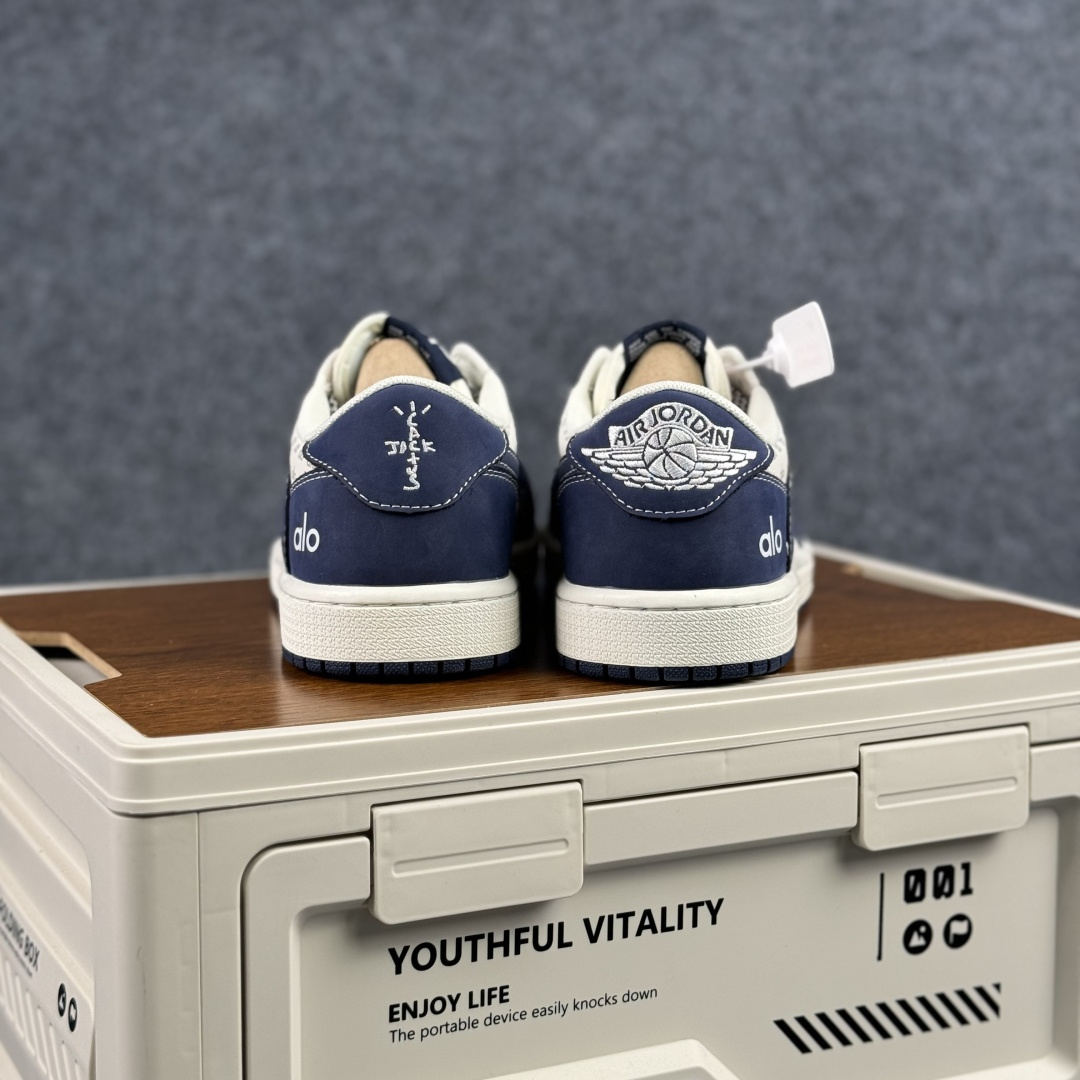 280 Travis Scott x Fragment Design x Air Jordan 1 Low SP AJ1 乔1联名 海军蓝 低帮文化休闲板鞋 DZ2688-012-Chinese UA Cheap High Quatity Brand Clothes Bags handbags Sneakers wholesale wholesaler seller from China Factory suppliers Fashion Clothing Shoes best Quality Beautiful Price 280 Travis Scott x Fragment Design x Air Jordan 1 Low SP AJ1 乔1联名 海军蓝 低帮文化休闲板鞋 DZ2688-012