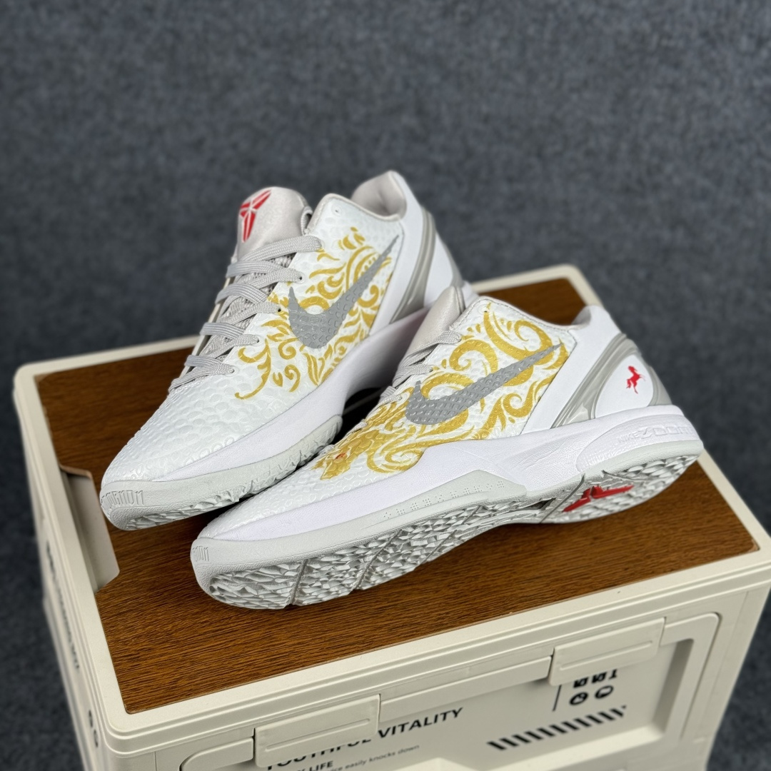 360 Nike Zoom Kobe VI 马年限定 CNY新年款 科比6代 低帮复刻实战运动低帮文化篮球鞋 CW2190-029-Chinese UA Cheap High Quatity Brand Clothes Bags handbags Sneakers wholesale wholesaler seller from China Factory suppliers Fashion Clothing Shoes best Quality Beautiful Price 360 Nike Zoom Kobe VI 马年限定 CNY新年款 科比6代 低帮复刻实战运动低帮文化篮球鞋 CW2190-029
