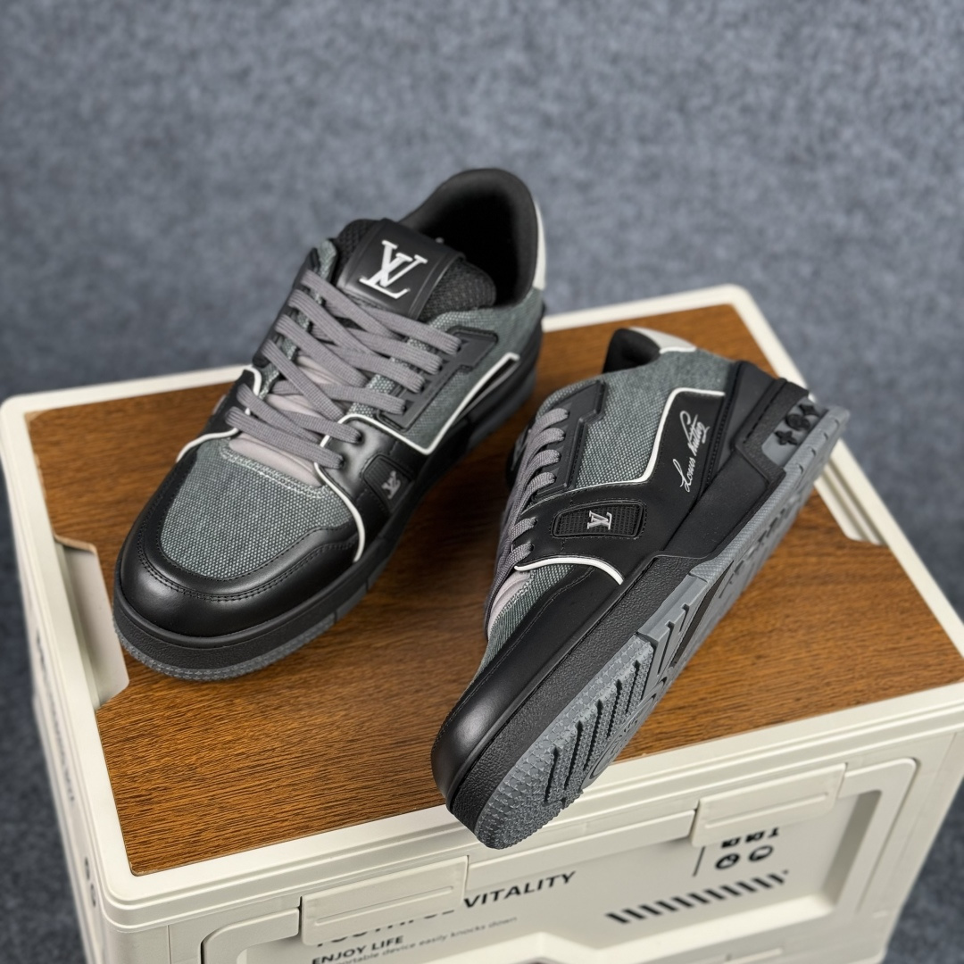 500 广奢高端货 LOUIS VUITTON 路易威登 LV Trainer 板鞋-Chinese UA Cheap High Quatity Brand Clothes Bags handbags Sneakers wholesale wholesaler seller from China Factory suppliers Fashion Clothing Shoes best Quality Beautiful Price 500 广奢高端货 LOUIS VUITTON 路易威登 LV Trainer 板鞋
