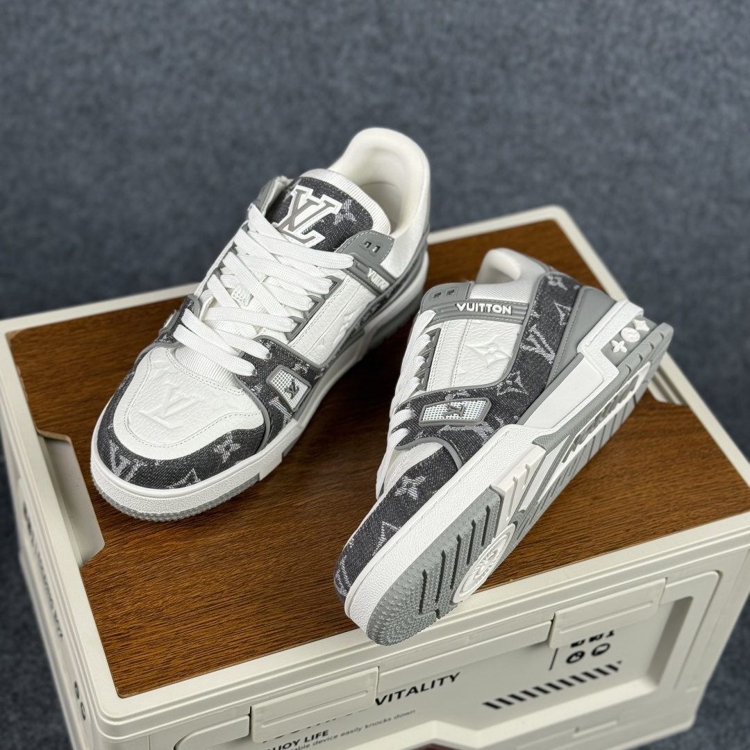 500 广奢高端货 LOUIS VUITTON 路易威登 LV Trainer 板鞋