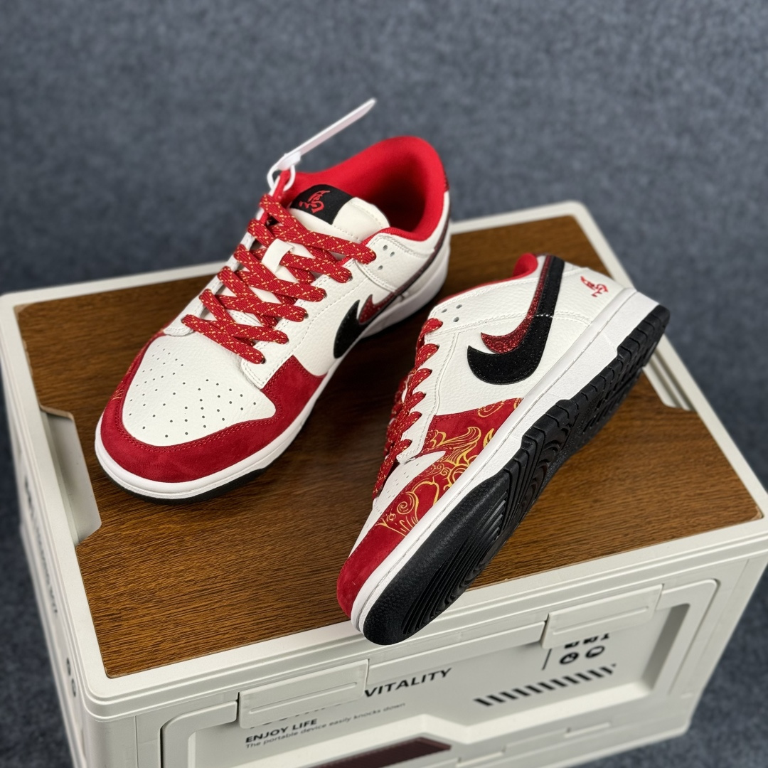 Nike Dunk Low 2026 丙午马年限定款 XD6188-053 Nike Dunk Low 2026 丙午马年限定款 XD6188-053