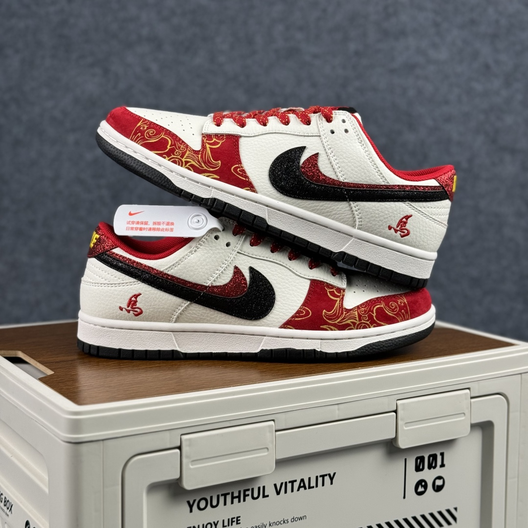 Nike Dunk Low 2026 丙午马年限定款 XD6188-053 Nike Dunk Low 2026 丙午马年限定款 XD6188-053