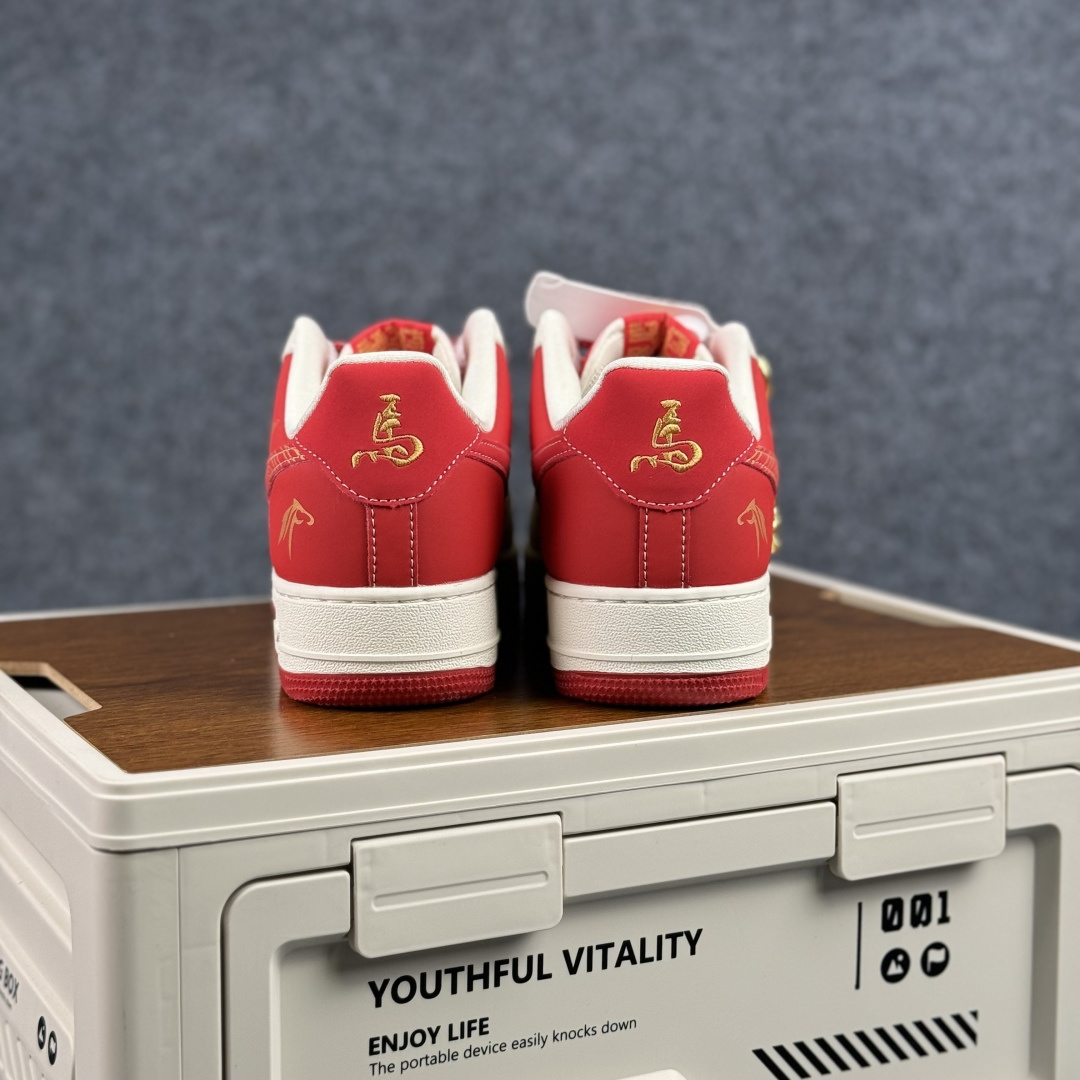 Nike Air Force 1 Low 2026 丙午马年限定款 DQ6628-166 Nike Air Force 1 Low 2026 丙午马年限定款 DQ6628-166
