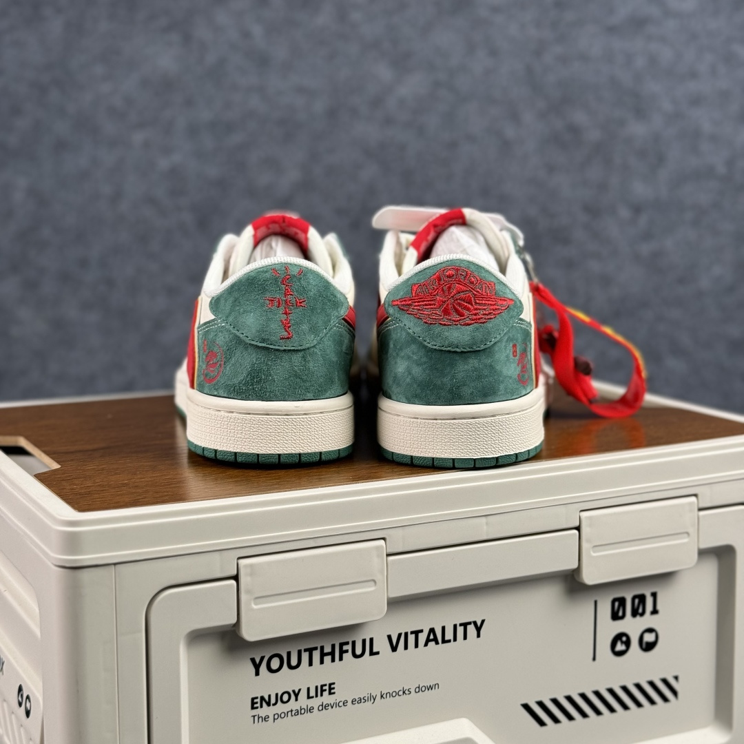 Air Jordan 1 Low 2026 丙午马年限定款 SD6868-119 Air Jordan 1 Low 2026 丙午马年限定款 SD6868-119