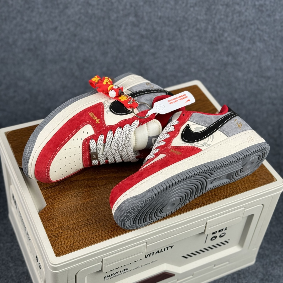 NIke Air Force 1 ‘07 Low 空军一号低帮 运动鞋 休闲鞋 FC1688-263 NIke Air Force 1 ‘07 Low 空军一号低帮 运动鞋 休闲鞋 FC1688-263