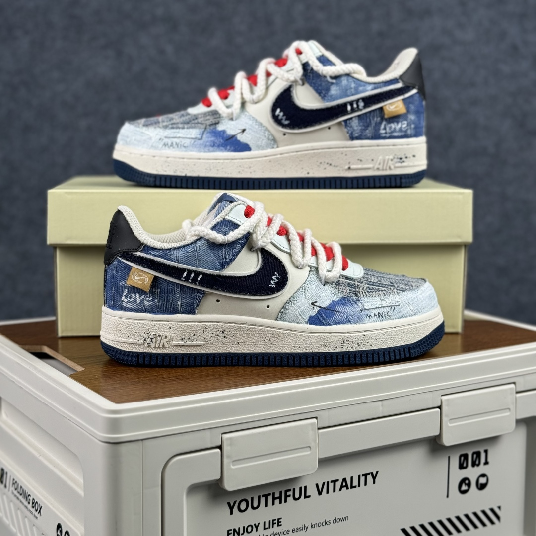 Nike Air Force 1'07 Low ”Indigo-Dyed Love” 手绘涂鸦 蓝染爱意 空军一号低帮休闲板鞋 FB0607-707 Nike Air Force 1'07 Low ”Indigo-Dyed Love” 手绘涂鸦 蓝染爱意 空军一号低帮休闲板鞋 FB0607-707