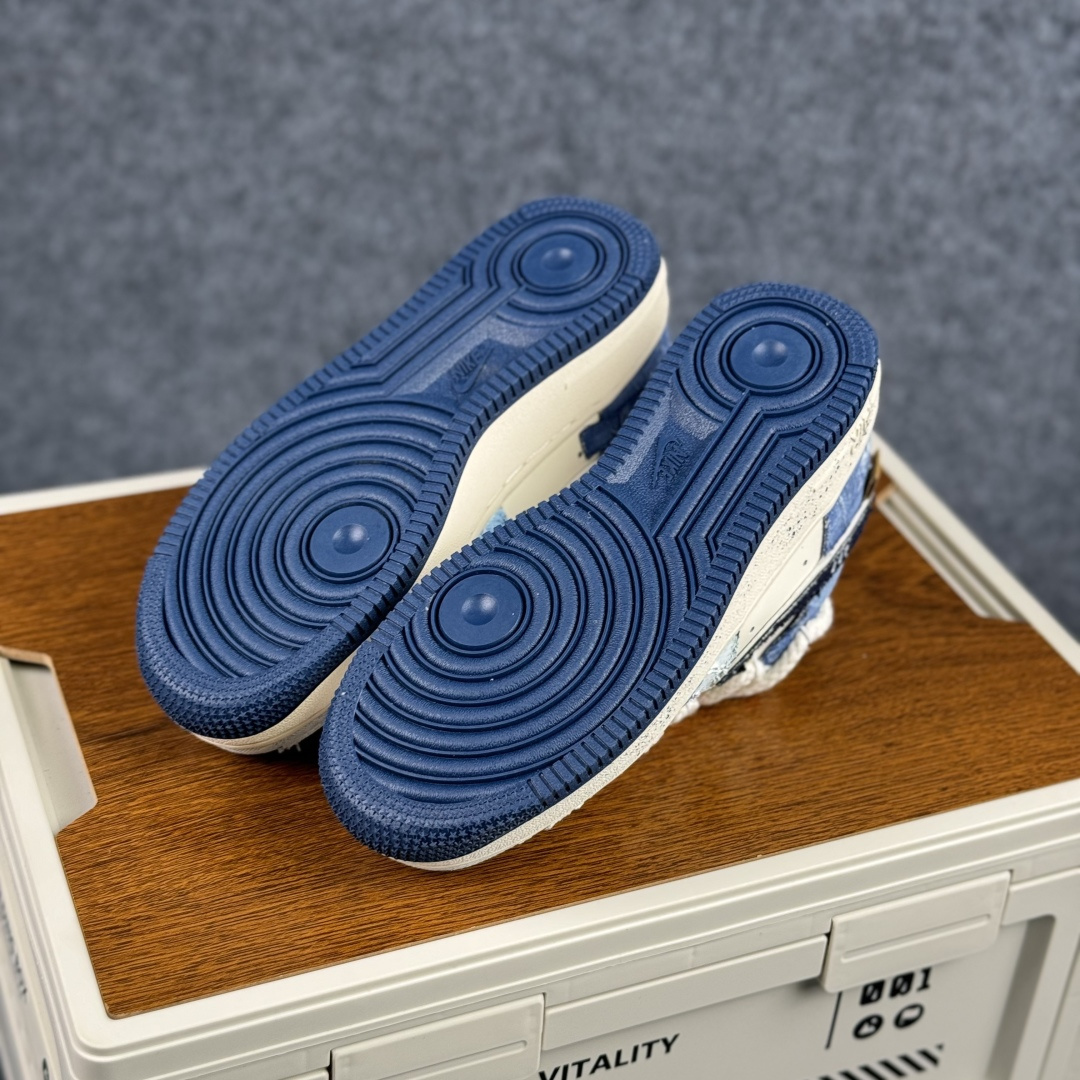 Nike Air Force 1'07 Low ”Indigo-Dyed Love” 手绘涂鸦 蓝染爱意 空军一号低帮休闲板鞋 FB0607-707 Nike Air Force 1'07 Low ”Indigo-Dyed Love” 手绘涂鸦 蓝染爱意 空军一号低帮休闲板鞋 FB0607-707