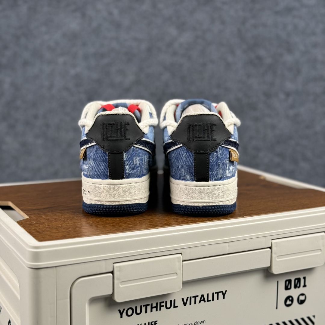 Nike Air Force 1'07 Low ”Indigo-Dyed Love” 手绘涂鸦 蓝染爱意 空军一号低帮休闲板鞋 FB0607-707 Nike Air Force 1'07 Low ”Indigo-Dyed Love” 手绘涂鸦 蓝染爱意 空军一号低帮休闲板鞋 FB0607-707