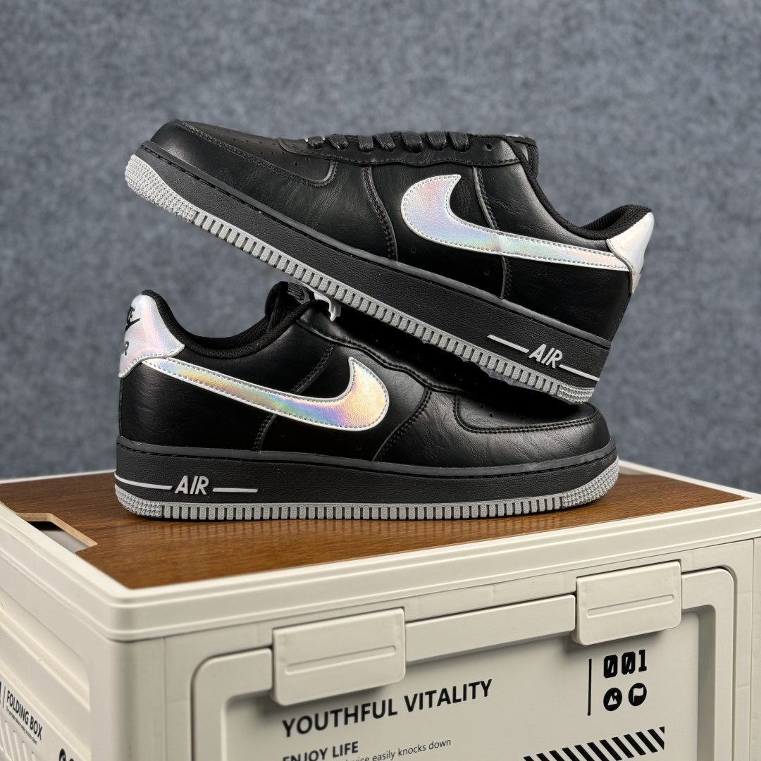 Nike Air Force 1'07 Low 墨夜幻银 空军一号低帮休闲板鞋 FZ0627-010 Nike Air Force 1'07 Low 墨夜幻银 空军一号低帮休闲板鞋 FZ0627-010