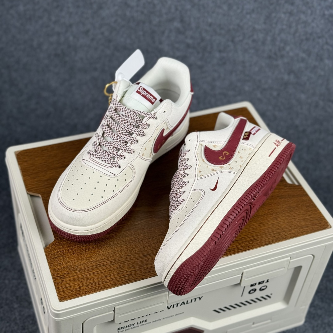 Nike Air Force 1'07 Low 米白酒红 空军一号低帮休闲板鞋 XL1982-336 Nike Air Force 1'07 Low 米白酒红 空军一号低帮休闲板鞋 XL1982-336