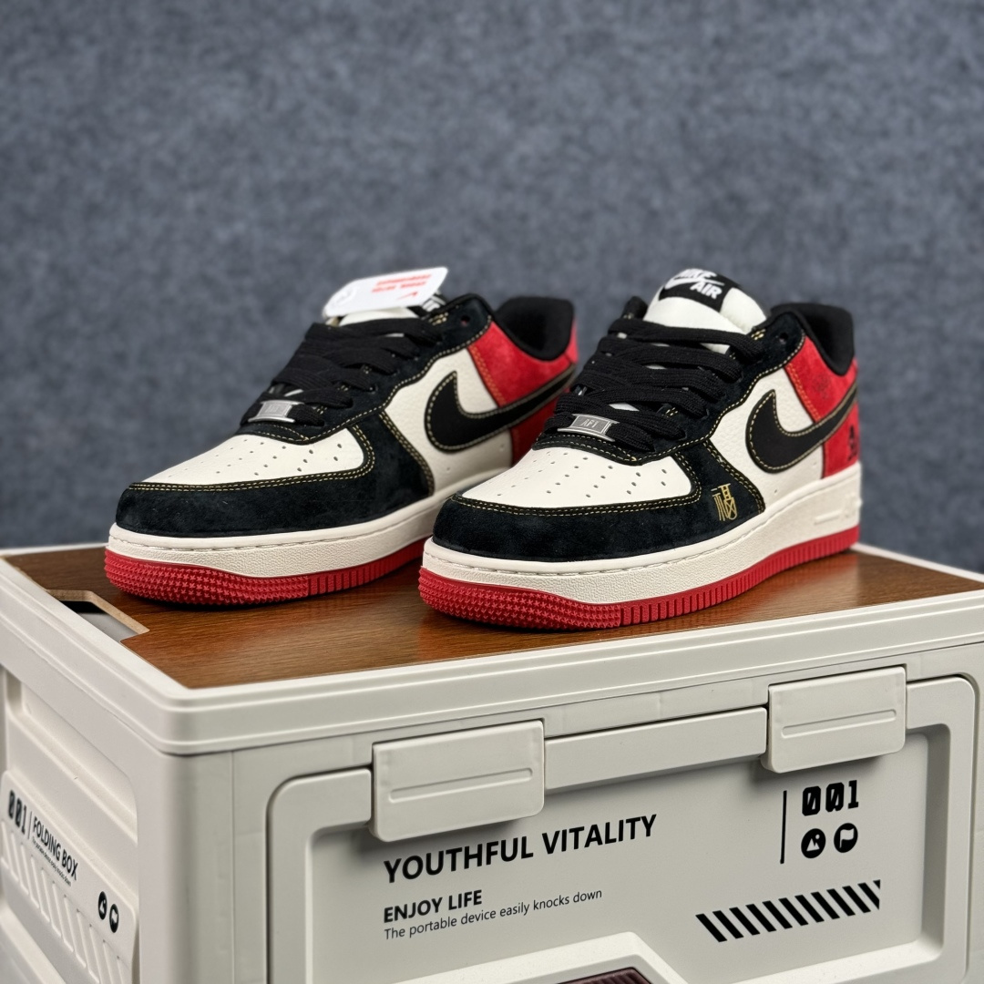 Nike Air Force 1'07 Low 黑白红撞色 空军一号低帮休闲板鞋 HT5088-618 Nike Air Force 1'07 Low 黑白红撞色 空军一号低帮休闲板鞋 HT5088-618
