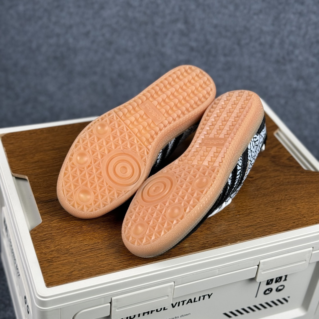170 Adidas Originals Samba 阿迪达斯三叶草 桑巴舞系列绅士德训足球风百搭低帮休闲运动板鞋 JR8742-Chinese UA Cheap High Quatity Brand Clothes Bags handbags Sneakers wholesale wholesaler seller from China Factory suppliers Fashion Clothing Shoes best Quality Beautiful Price 170 Adidas Originals Samba 阿迪达斯三叶草 桑巴舞系列绅士德训足球风百搭低帮休闲运动板鞋 JR8742