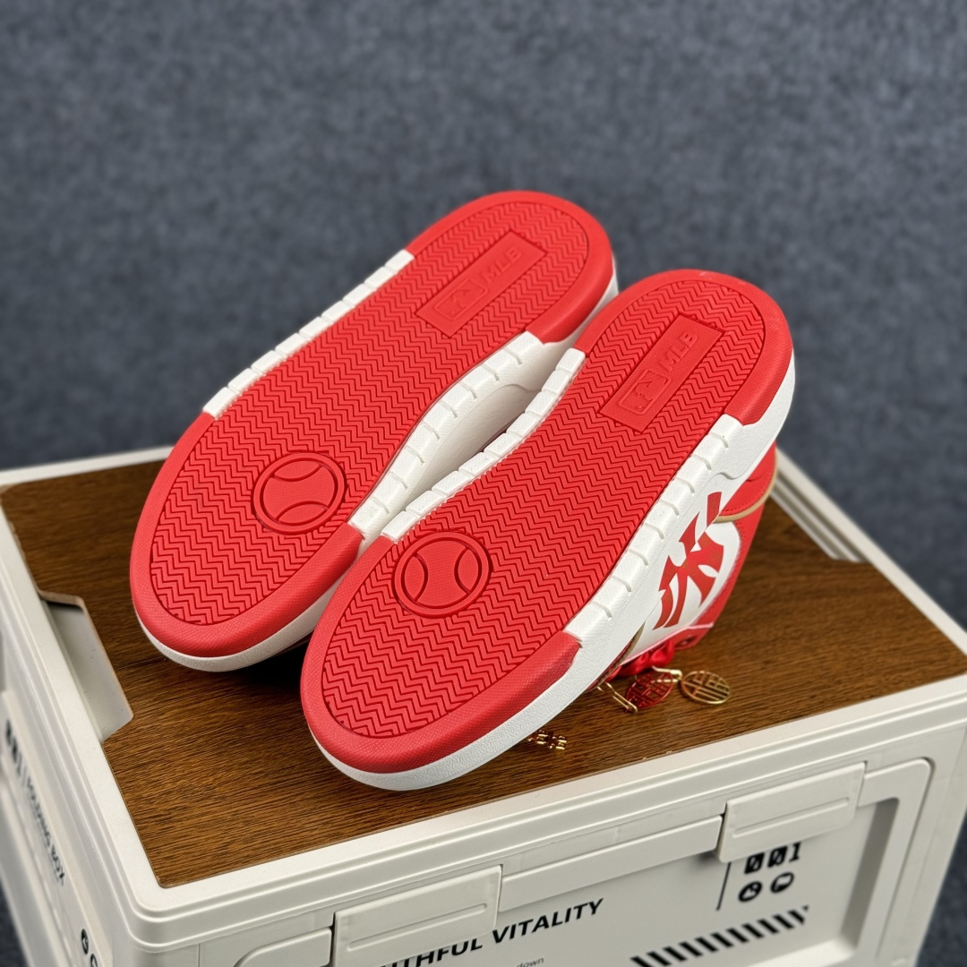 240 NY MLB Bigball Chunky Liner Denim Monogram 纽约洋基队 中国红婚鞋 增高厚底休闲板鞋-Chinese UA Cheap High Quatity Brand Clothes Bags handbags Sneakers wholesale wholesaler seller from China Factory suppliers Fashion Clothing Shoes best Quality Beautiful Price 240 NY MLB Bigball Chunky Liner Denim Monogram 纽约洋基队 中国红婚鞋 增高厚底休闲板鞋