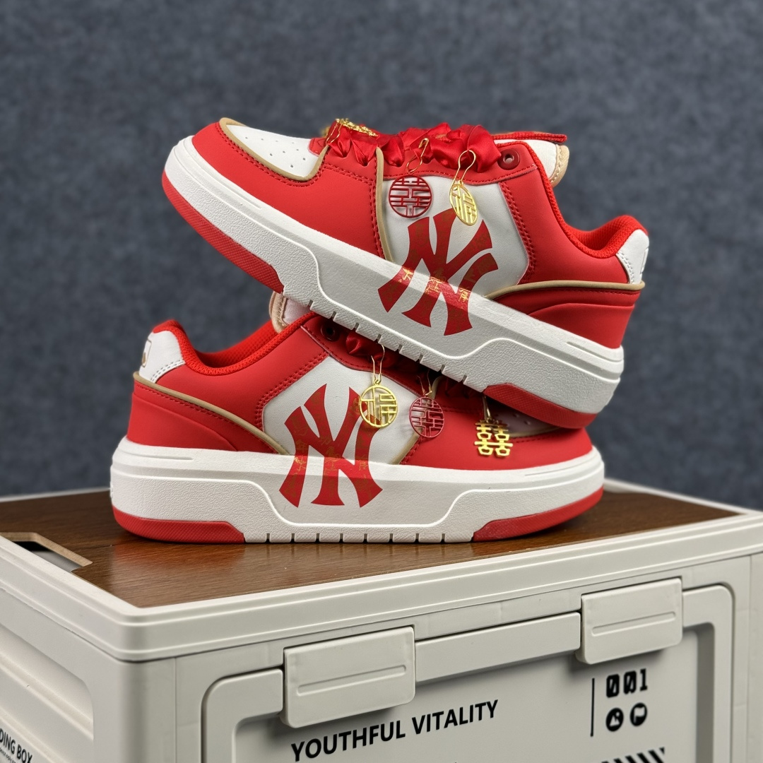240 NY MLB Bigball Chunky Liner Denim Monogram 纽约洋基队 中国红婚鞋 增高厚底休闲板鞋-Chinese UA Cheap High Quatity Brand Clothes Bags handbags Sneakers wholesale wholesaler seller from China Factory suppliers Fashion Clothing Shoes best Quality Beautiful Price 240 NY MLB Bigball Chunky Liner Denim Monogram 纽约洋基队 中国红婚鞋 增高厚底休闲板鞋