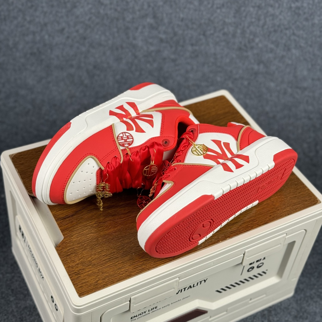 240 NY MLB Bigball Chunky Liner Denim Monogram 纽约洋基队 中国红婚鞋 增高厚底休闲板鞋-Chinese UA Cheap High Quatity Brand Clothes Bags handbags Sneakers wholesale wholesaler seller from China Factory suppliers Fashion Clothing Shoes best Quality Beautiful Price 240 NY MLB Bigball Chunky Liner Denim Monogram 纽约洋基队 中国红婚鞋 增高厚底休闲板鞋