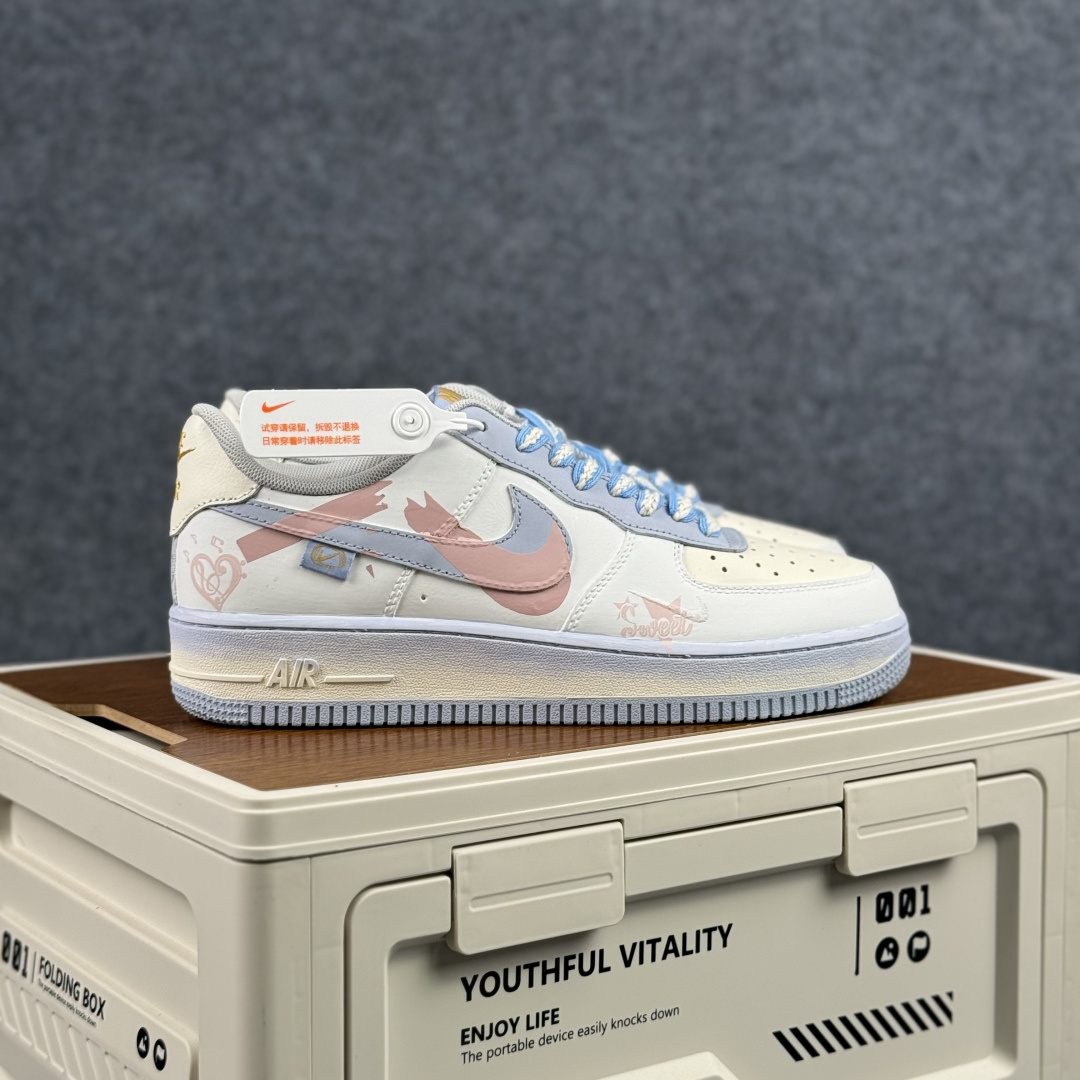 260 Nike Air Force 1'07 Low ”Spring Field” 手绘涂鸦 春野甜序 空军一号低帮休闲板鞋 DB3301-171-Chinese UA Cheap High Quatity Brand Clothes Bags handbags Sneakers wholesale wholesaler seller from China Factory suppliers Fashion Clothing Shoes best Quality Beautiful Price 260 Nike Air Force 1'07 Low ”Spring Field” 手绘涂鸦 春野甜序 空军一号低帮休闲板鞋 DB3301-171