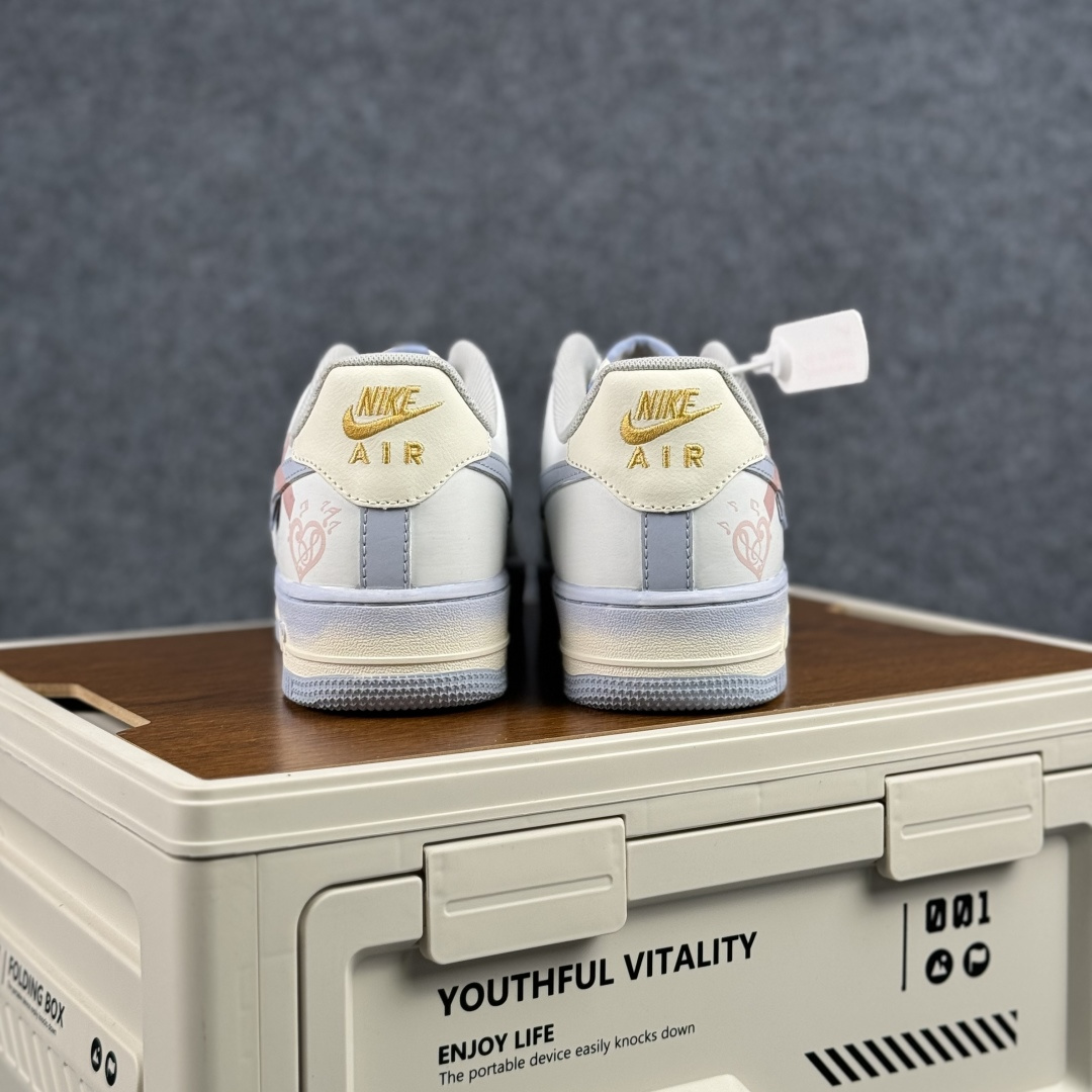 260 Nike Air Force 1'07 Low ”Spring Field” 手绘涂鸦 春野甜序 空军一号低帮休闲板鞋 DB3301-171-Chinese UA Cheap High Quatity Brand Clothes Bags handbags Sneakers wholesale wholesaler seller from China Factory suppliers Fashion Clothing Shoes best Quality Beautiful Price 260 Nike Air Force 1'07 Low ”Spring Field” 手绘涂鸦 春野甜序 空军一号低帮休闲板鞋 DB3301-171