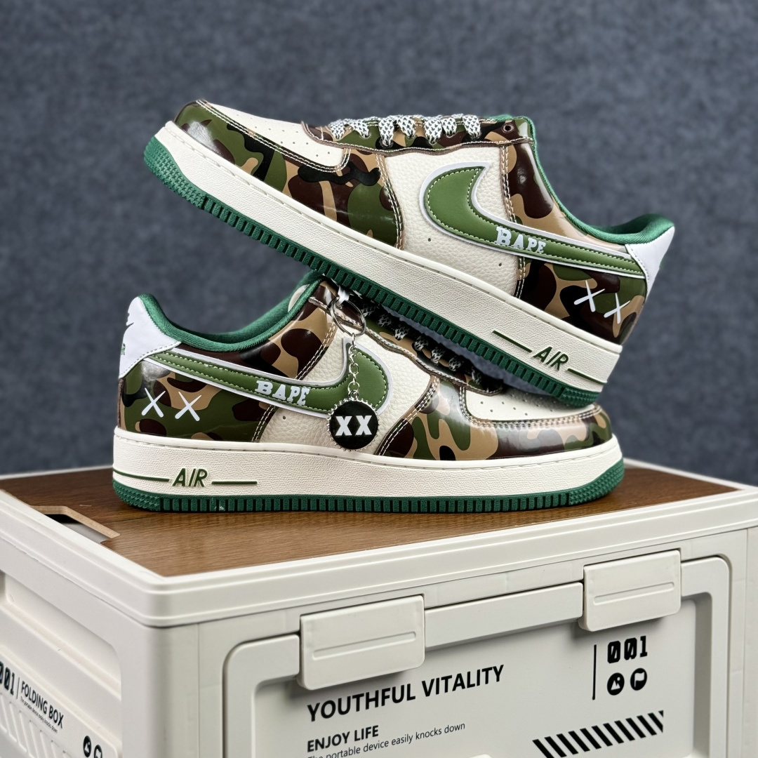Nike Air Force 1'07 Low 联名款 空军一号低帮休闲板鞋 SY1388-032