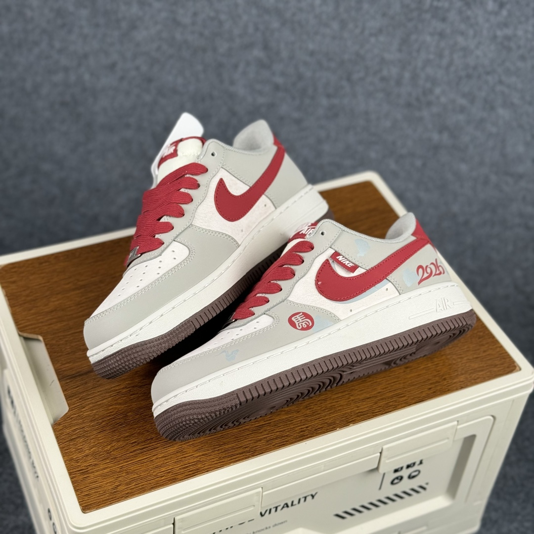 260 Nike Air Force 1'07 Low 红灰撞色 空军一号低帮休闲板鞋 HT5088-621