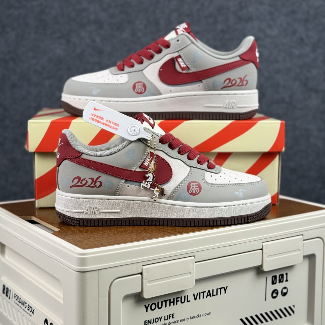 260 Nike Air Force 1'07 Low 红灰撞色 空军一号低帮休闲板鞋 HT5088-621