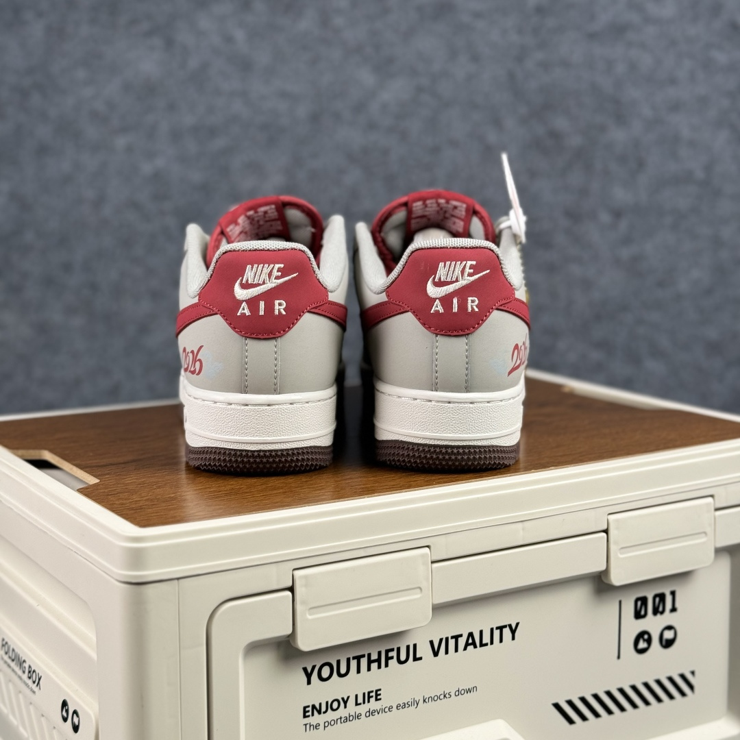 260 Nike Air Force 1'07 Low 红灰撞色 空军一号低帮休闲板鞋 HT5088-621